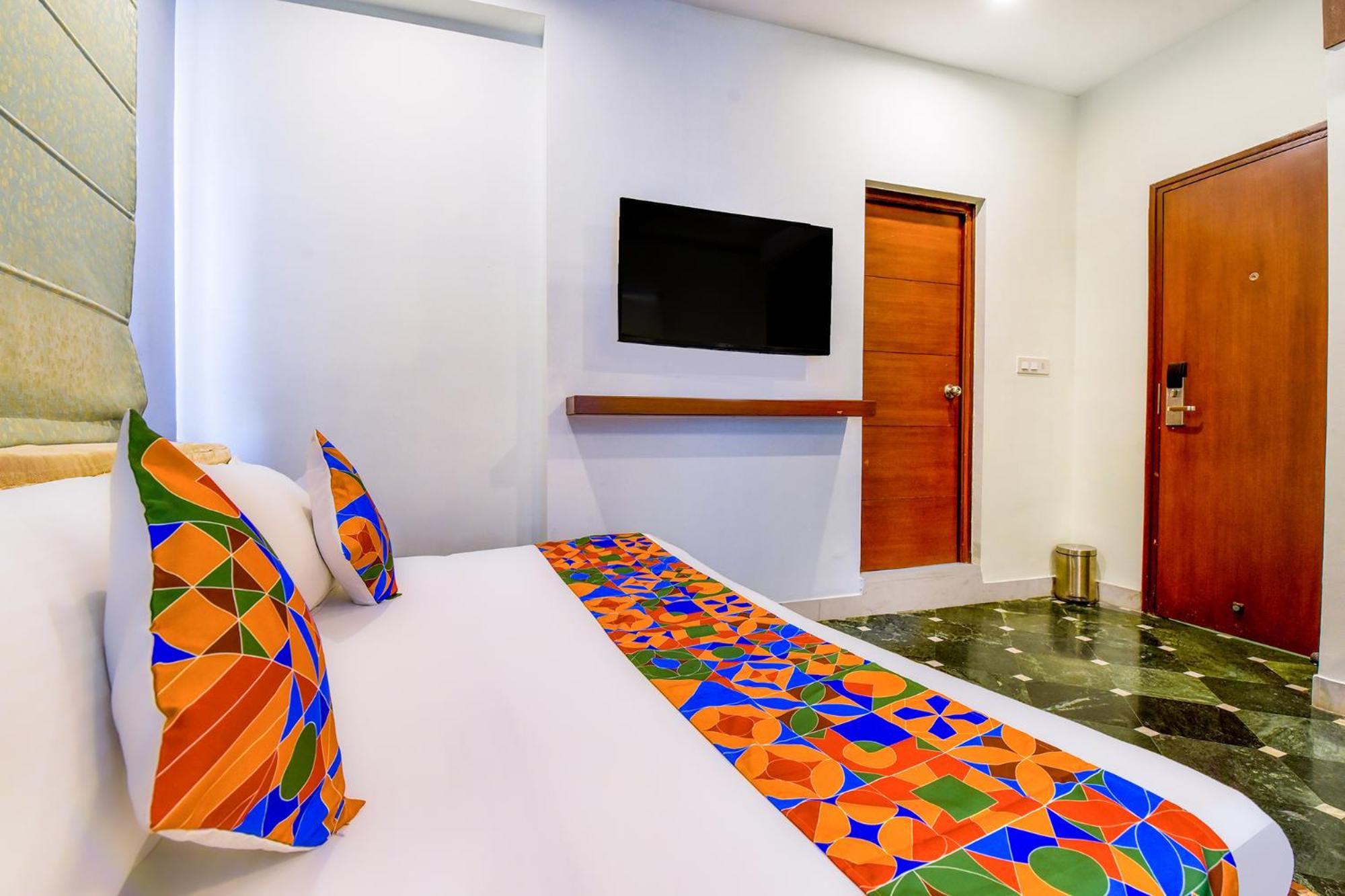Fabhotel Naivara Boutique Udaipur Exterior foto